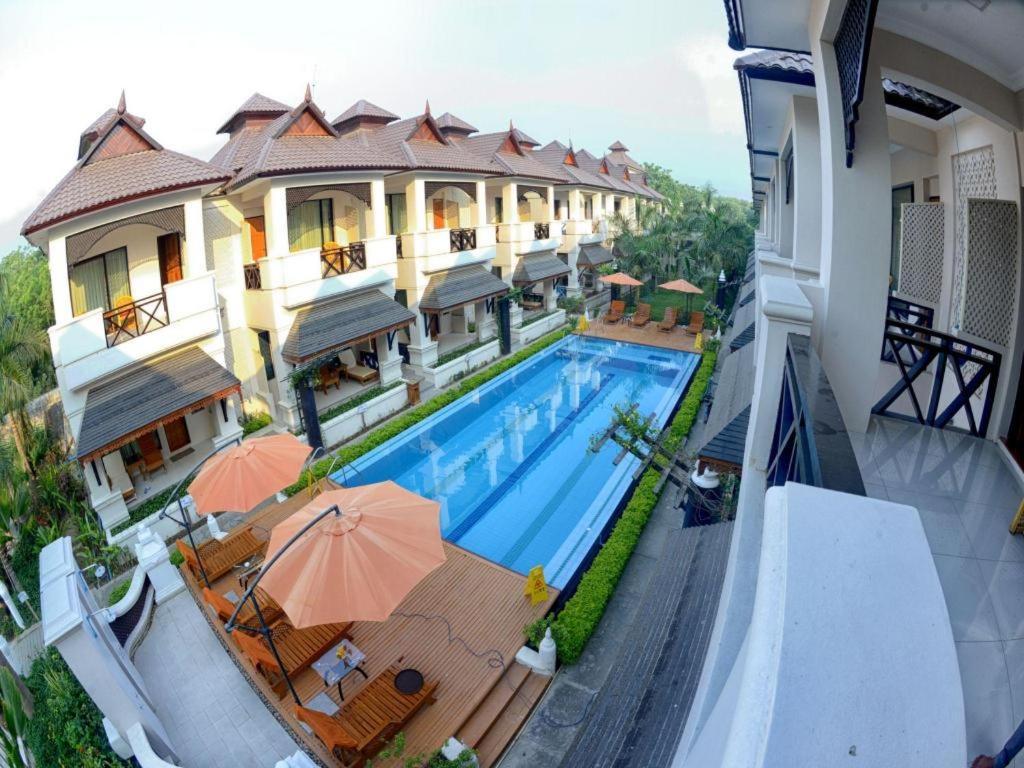 Shwe Taung Tan Hotel - Lake View Моунъюа Экстерьер фото