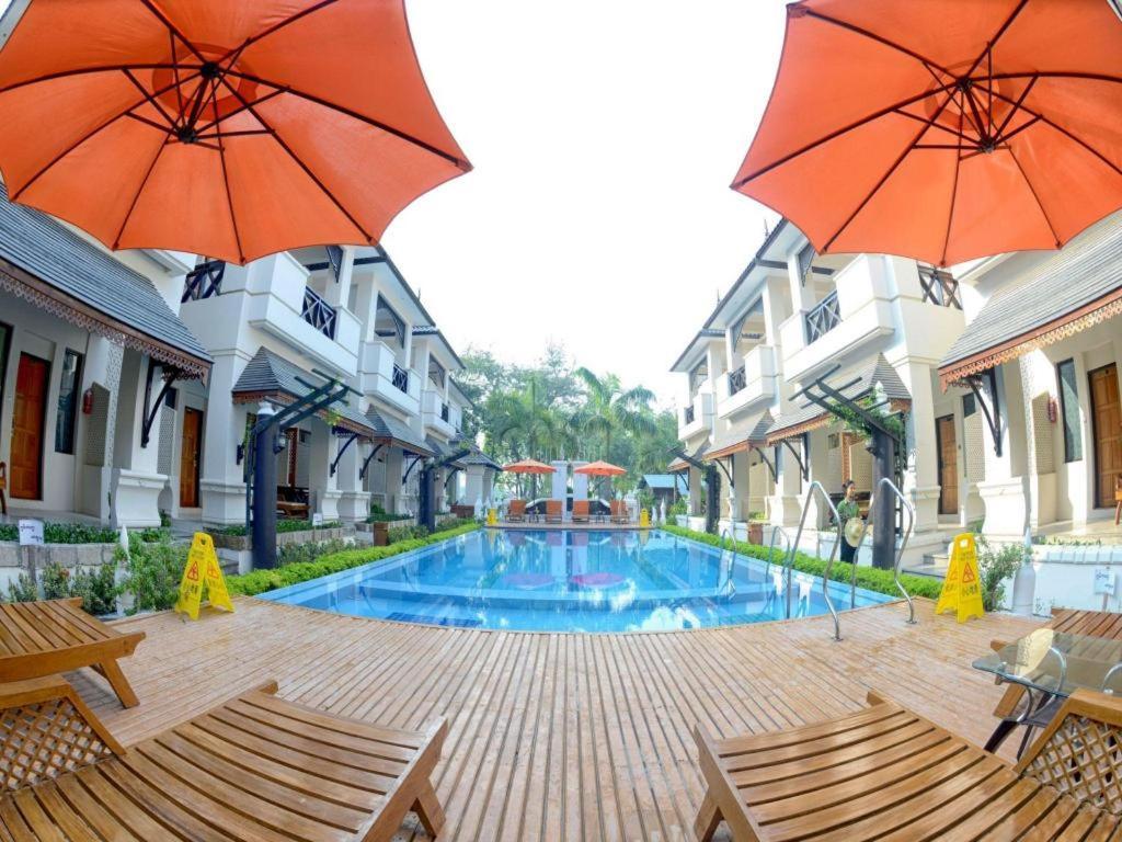 Shwe Taung Tan Hotel - Lake View Моунъюа Экстерьер фото