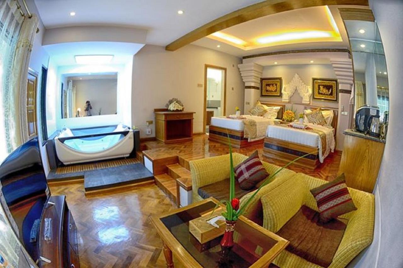 Shwe Taung Tan Hotel - Lake View Моунъюа Экстерьер фото