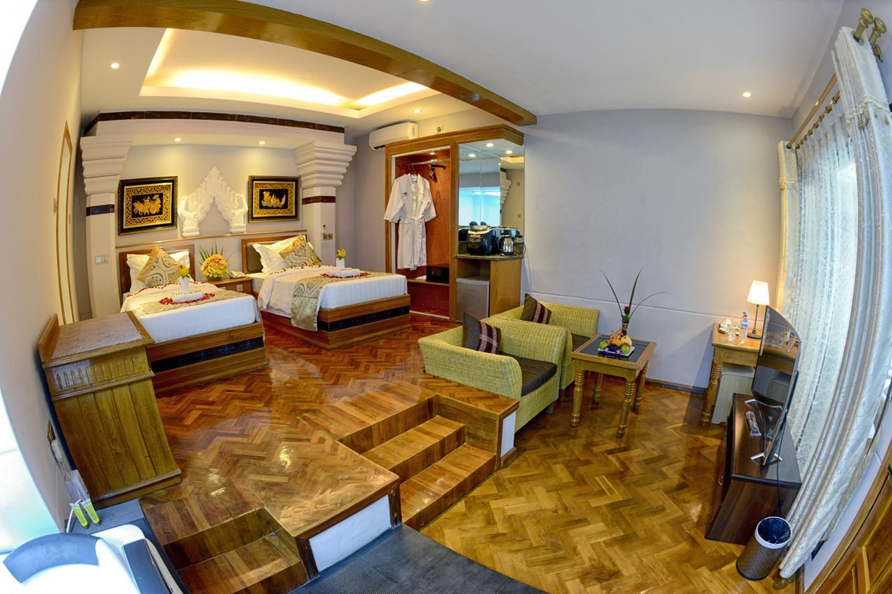 Shwe Taung Tan Hotel - Lake View Моунъюа Экстерьер фото